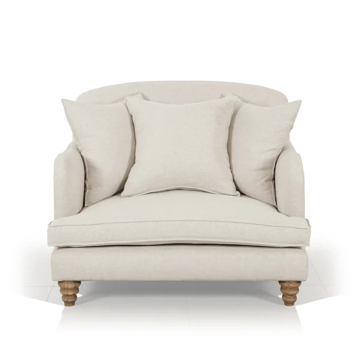 HERITAGE OVERSIZE ARMCHAIR - House of Hyne