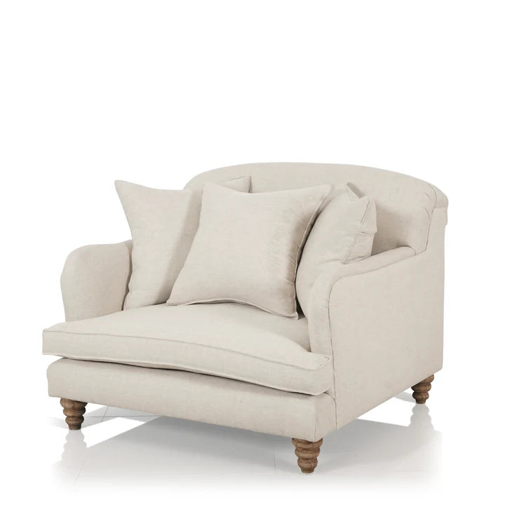 HERITAGE OVERSIZE ARMCHAIR - House of Hyne