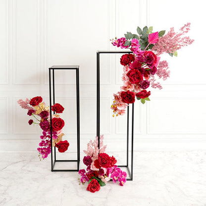 Metal Centrepiece Flower Table Stand in Black - Medium - Notbrand