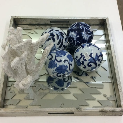 Blue & White Decorator Balls - 4 Pcs - NOTBRAND - 2