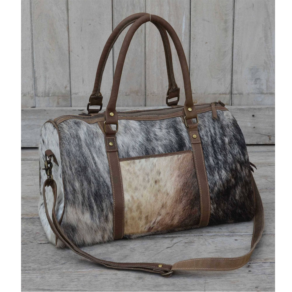 Cowhide Duffle Bag - Notbrand