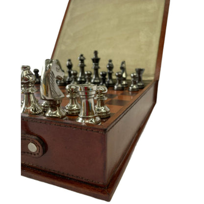 Leather Chess Set Box With Metal Pieces - Notbrand