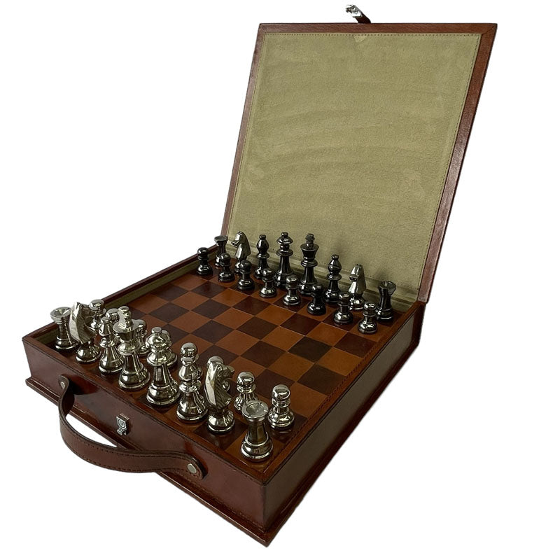 Leather Chess Set Box With Metal Pieces - Notbrand