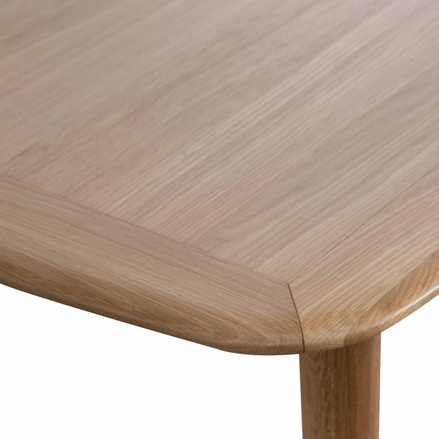 Circular Edge Timber DiningTable - House of Hyne