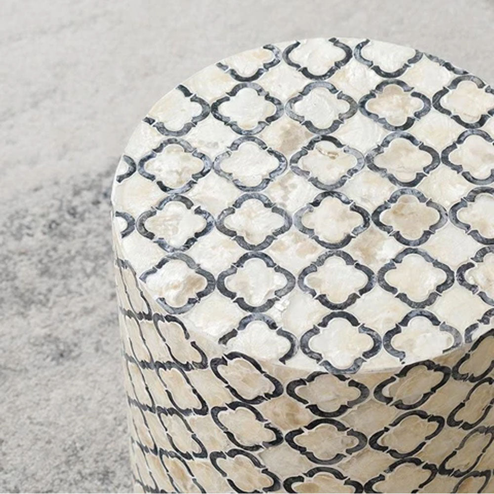 EILAT SHELL STOOL/TABLE - Notbrand