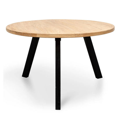 Heritage Round Riten Dining Table with Black Legs - House of Hyne