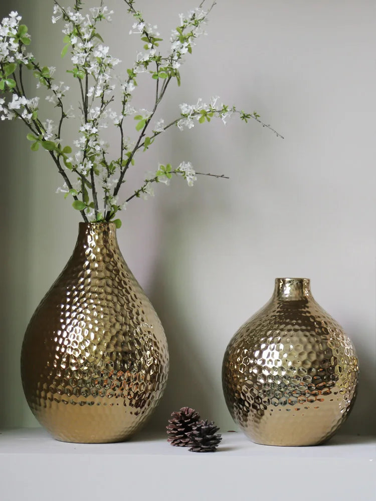 Radiant Elegance Golden Ball Ceramic Vase - Notbrand