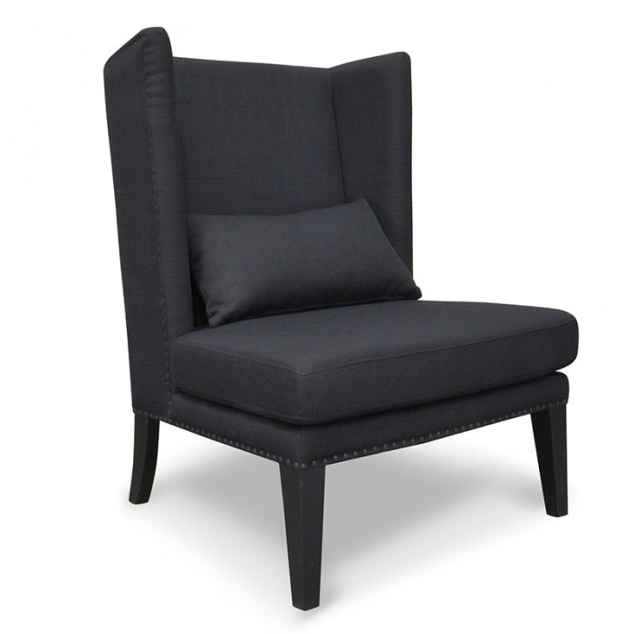 Johnson Lounge Chair in Black - Notbrand