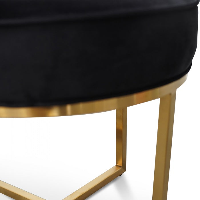 Queen Ottoman In Black Velvet Seat - Notbrand