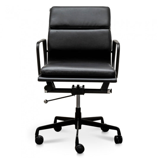 Pad Management PU Leather Boardroom Chair in Black - Black Frame - Notbrand