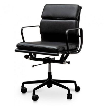 Pad Management PU Leather Boardroom Chair in Black - Black Frame - Notbrand